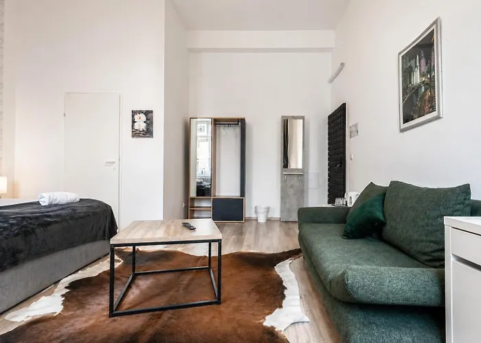 Szálloda 10-min To Westbahnhof, Modern With Tv, Wi-fi *