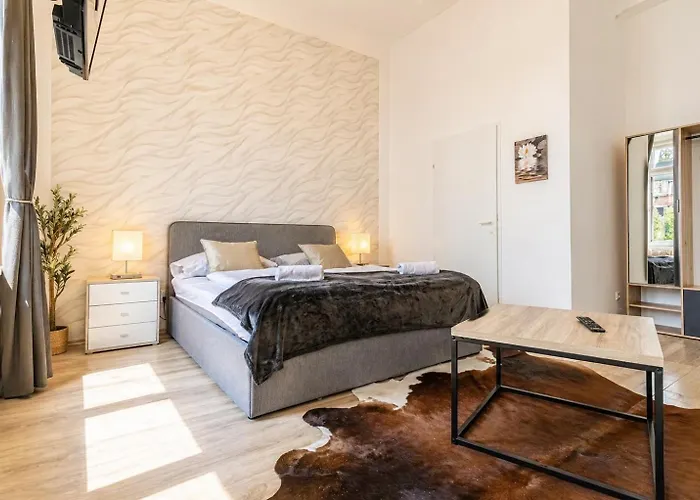 Szálloda 10-min To Westbahnhof, Modern With Tv, Wi-fi *