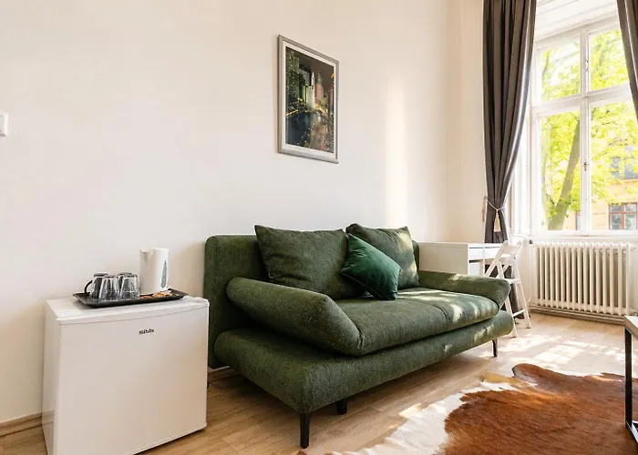 10-min To Westbahnhof, Modern With Tv, Wi-fi Szálloda *