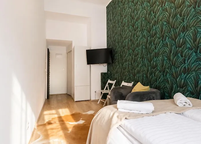 10-min To Westbahnhof, Modern With Tv, Wi-fi Szálloda Bécs