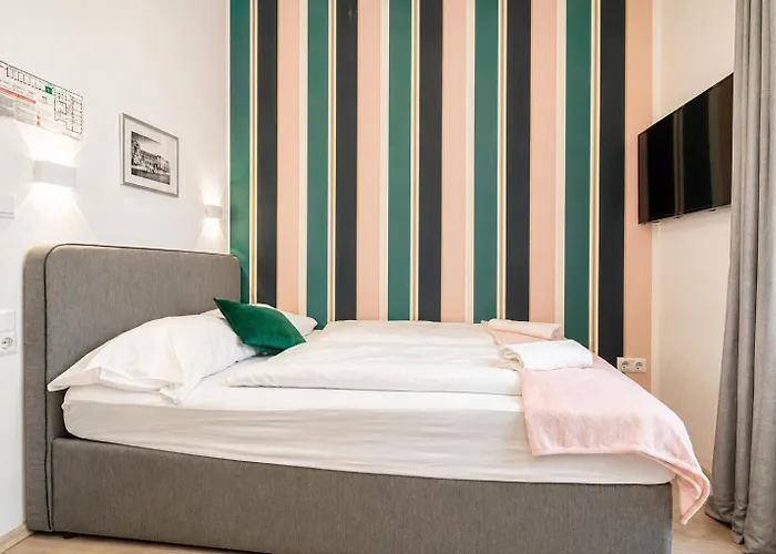 10-min To Westbahnhof, Modern With Tv, Wi-fi *
