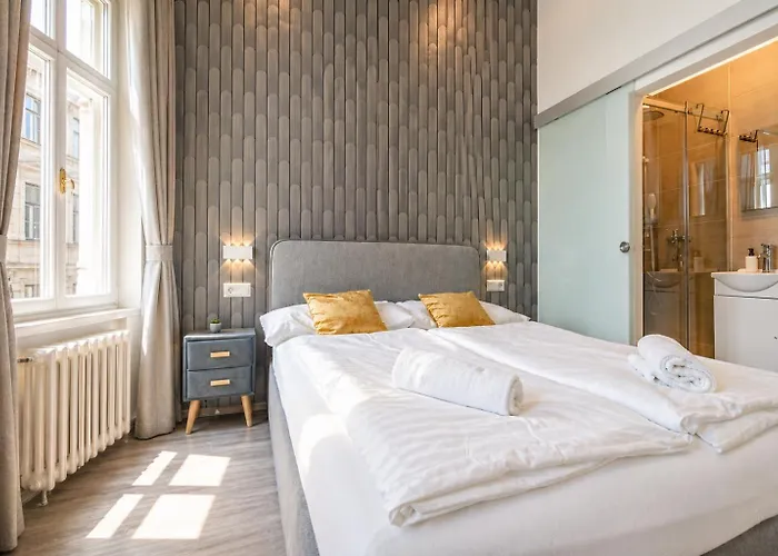 10-min To Westbahnhof, Modern With Tv, Wi-fi Szálloda *